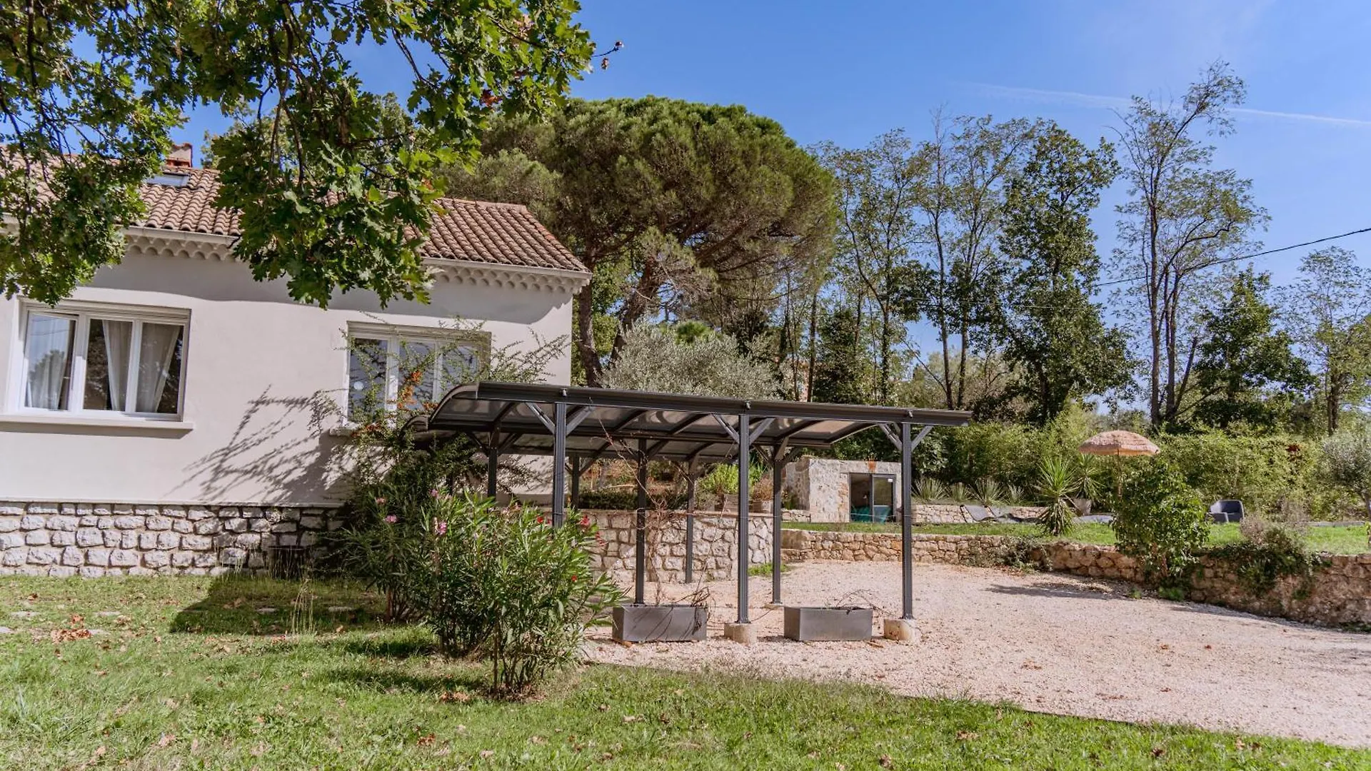 Villa De Charme Avec Piscine Calme & Elegance Aubenas